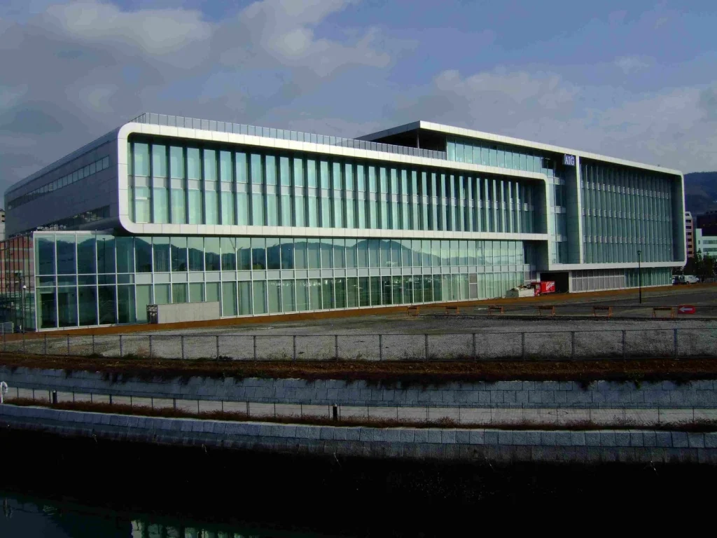 image from 险企的“数字大脑”：AIG与算法编排的艺术