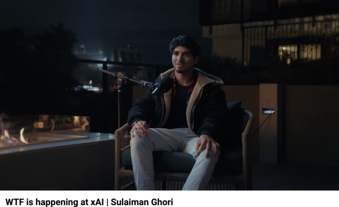 image from 马斯克官宣“数字擎天柱”：首富在线“养龙虾”，这回真要把白领也替了？