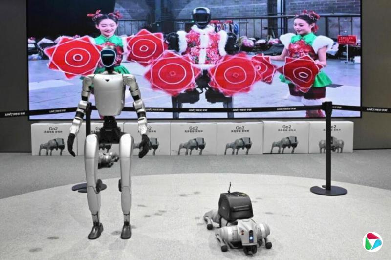 image from 豪掷1亿买春晚C位，换来创始人“退群”：魔法原子到底在玩什么高端局？